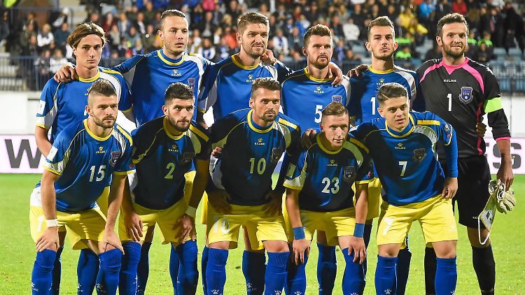Die Mannschaft des Kosovo profitierte kurz vor dem Spiel gegen Finnland von mehreren Ausnahmeregelungen der Fifa.