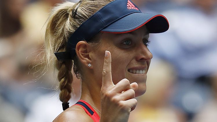 "Ich habe gelernt, nicht zu weit vorauszuschauen. Es ist egal, ob ich erste Runde oder Viertel- oder Halbfinale spiele", sagt Kerber.