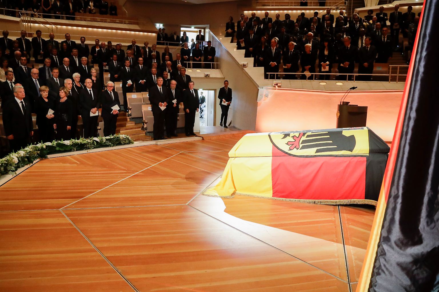 Mit einem Staatsakt nimmt die deutsche Politik-Elite Abschied vom ehemaligen Bundespräsidenten und Außenminister Walter Scheel.