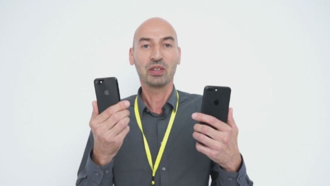 iphone1.JPG