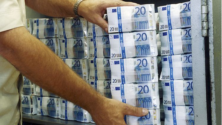 Die Begehrlichkeiten sind immer groß, auch wenn kein Geld da ist. 