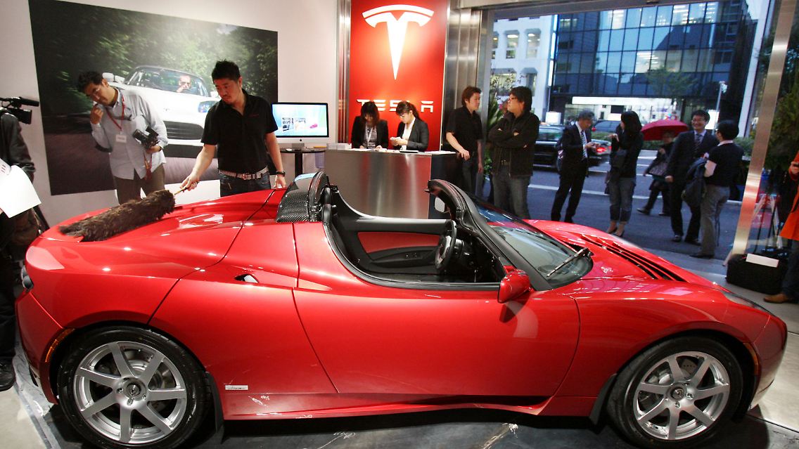 Japan_Panasonic_Tesla_TOK102.jpg107610809116456902.jpg