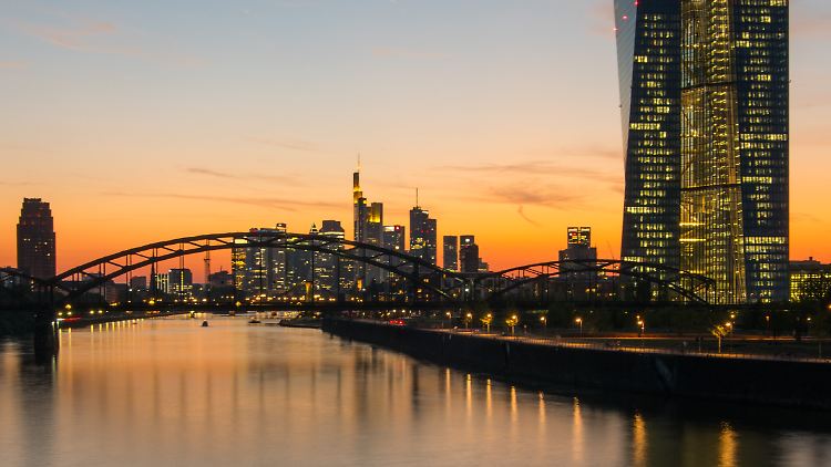 Die Eurozone wächst moderat. Die EZB beobachtet.