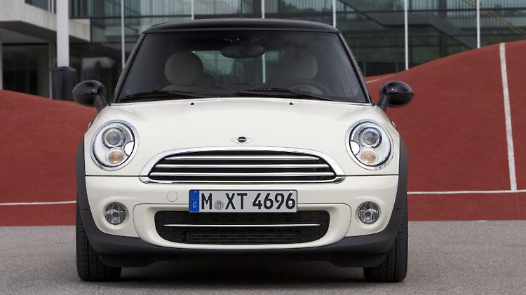 Der Mini dürtfe in jedem Fall in den Genuss der geplanten Dreizylinder kommen.