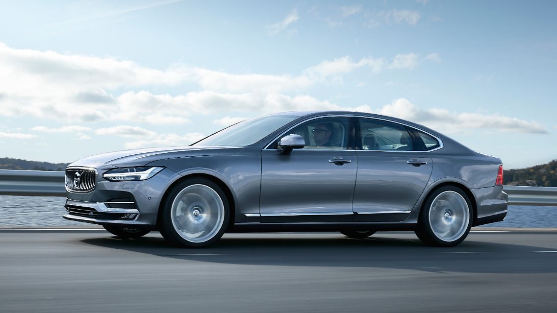 Volvo-S90_26.jpg