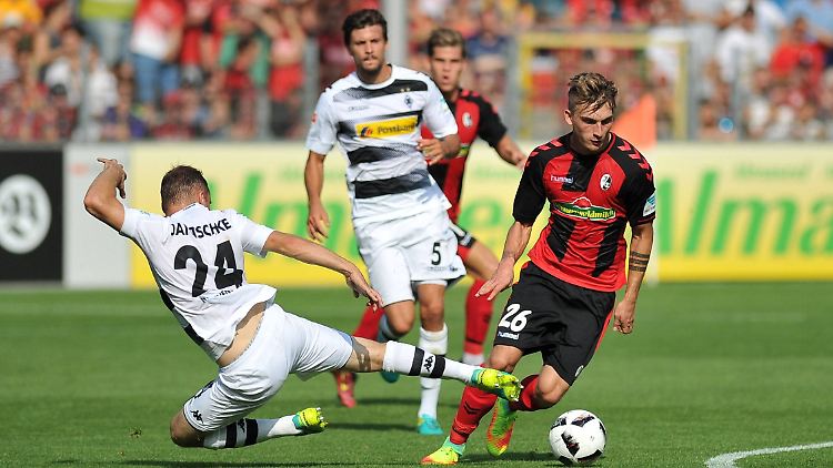 Der SC Freiburg düpiert das Team aus Gladbach.