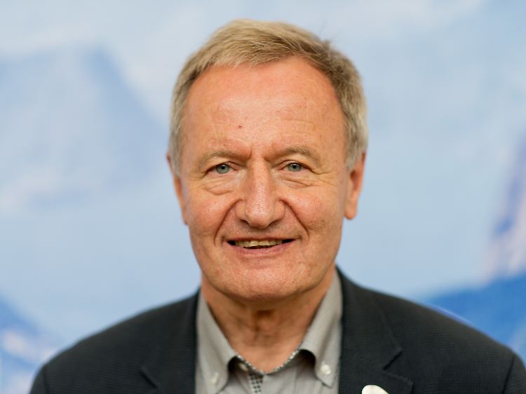 Friedhelm Julis Beucher sieht den Ticketpreis als maßgeblichen Erfolg. Die Paralympics seien ein bezahlbares Sportereignis, so der Präsident des Deutschen Behindertensportverbandes.