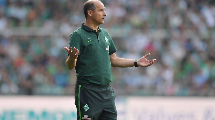 Versteht die Welt nicht mehr: Werder Bremens Cheftrainer Viktor Skripnik.