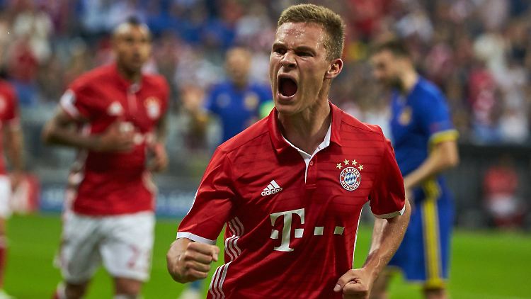 Bayern-Jungstar Joshua Kimmich traf gegen überforderte Russen doppelt.
