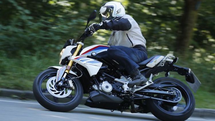 Mit der neuen G 310 R wagt sich BMW in das Segment der kleinvolumigen Einzylinder-Motorräder.