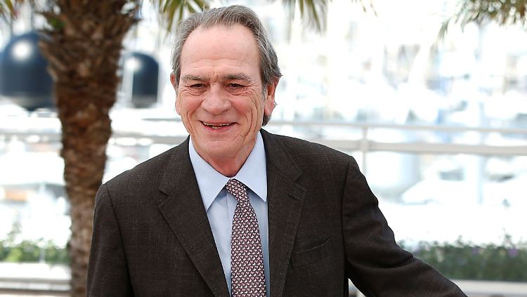 Befindet sich an seinem Geburtstag mal wieder mitten in Dreharbeiten: Tommy Lee Jones.