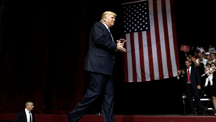 Der Präsidentschaftskandidat der Republikaner, Donald Trump, soll körperlich völlig gesund sein.