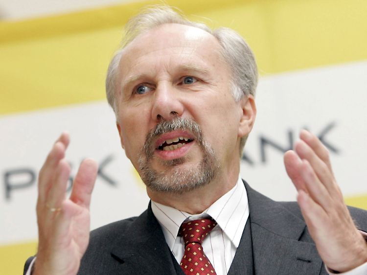 Ewald Nowotny