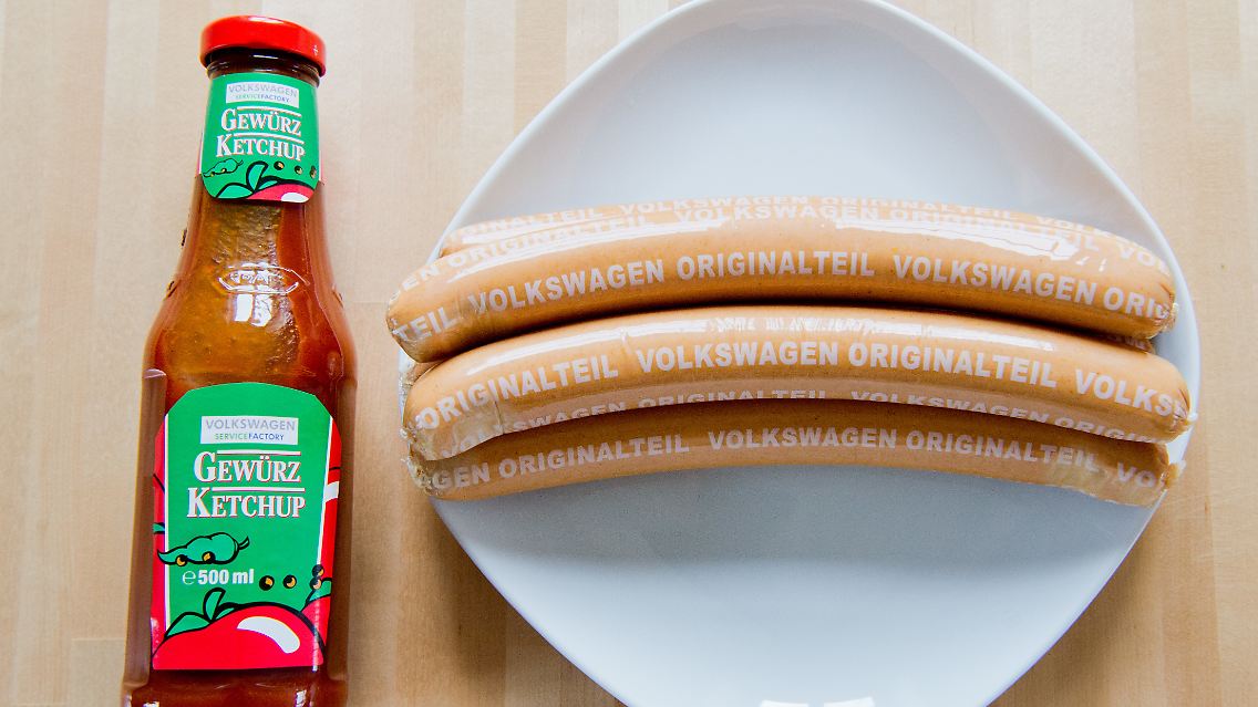 So sieht Geschichte aus: Ketchup neben Wurst.
