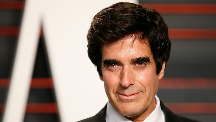 60, aber die Frisur sitzt: David Copperfield.