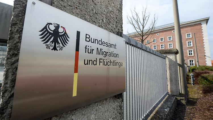 "Wir müssen wissen, wer bei uns im Land ist."