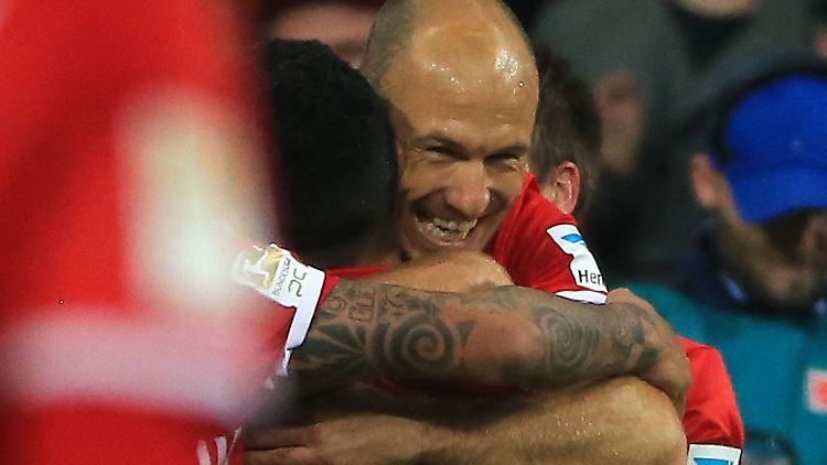Starker Auftritt der Bayern mit Comebacker Arjen Robben und Thiago beim 3:0-Erfolg gegen die Hertha.