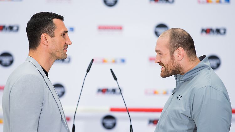 Wladimir Klitschko und Tyson Fury stehen sich im April 2016 gegenüber.