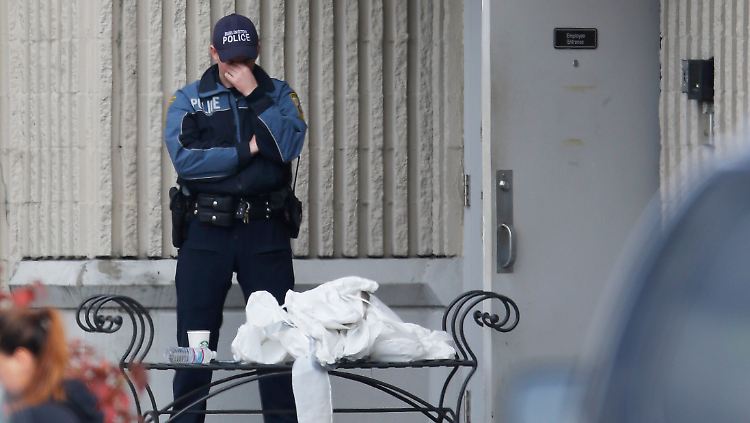 Trauer und Entsetzen in Burlington: Der mutmaßliche Täter ist gefasst, die Hintergründe der Tat sind weiter unklar.