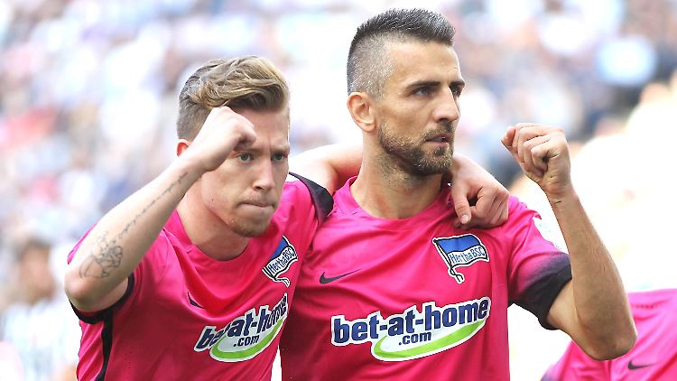 Mitchell Weiser und Vedad Ibisevic - zwei harte Hertha-Jungs.