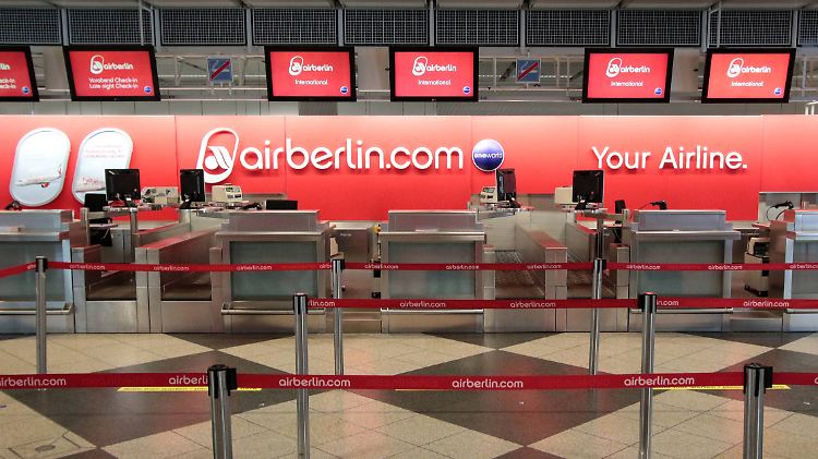 Nicht nur die Flotte, auch die Mitarbeiterzahl von Air Berlin soll schrumpfen.