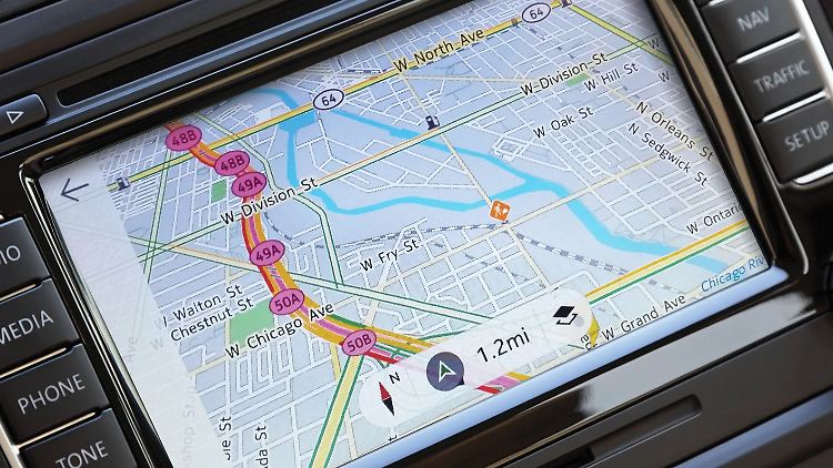 Über Sensoren an den Fahrzeugen sammelt der Kartendienst Here Informationen zur Verkehrslage. 