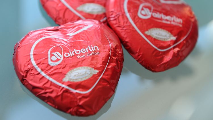Abhängig? Air Berlin hätte ohne den vermeintlichen lebensnotwendigen Partner Etihad bessere Zukuftsaussichten. 