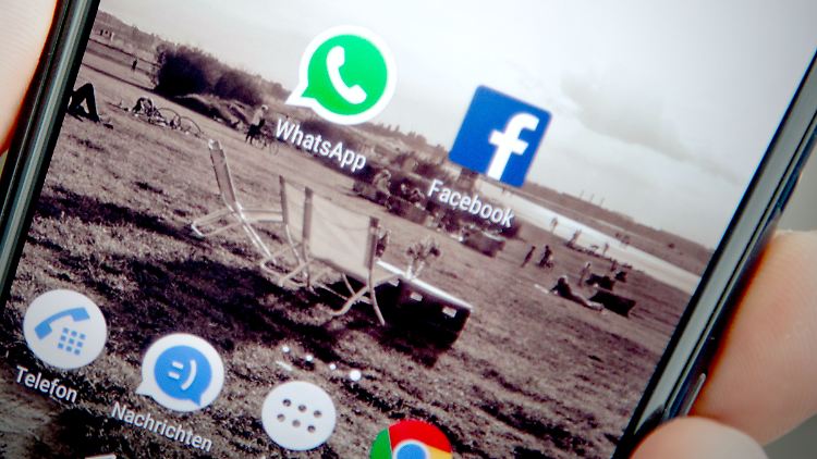 whatsapp-facebook.jpg