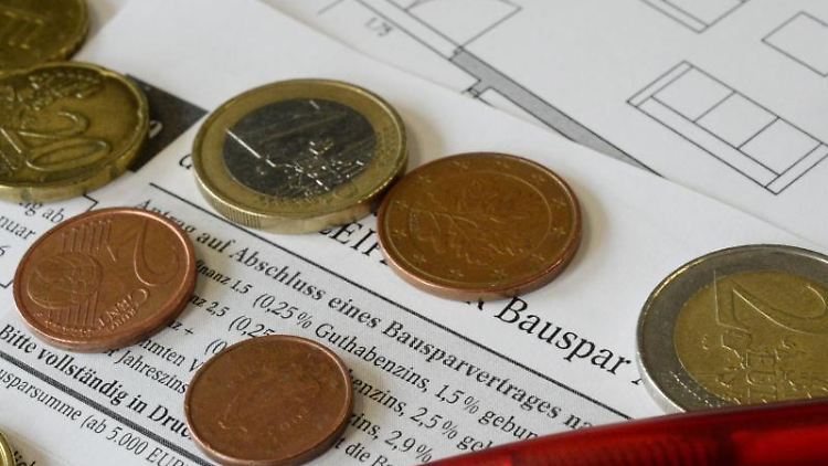 Vor allem ältere Bausparverträge sehen zum Teil eine Darlehensgebühr vor.
