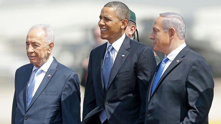 Schimon Peres und Benjamin Netanjahu begrüßten Barack Obama 2013 in Tel Aviv.
