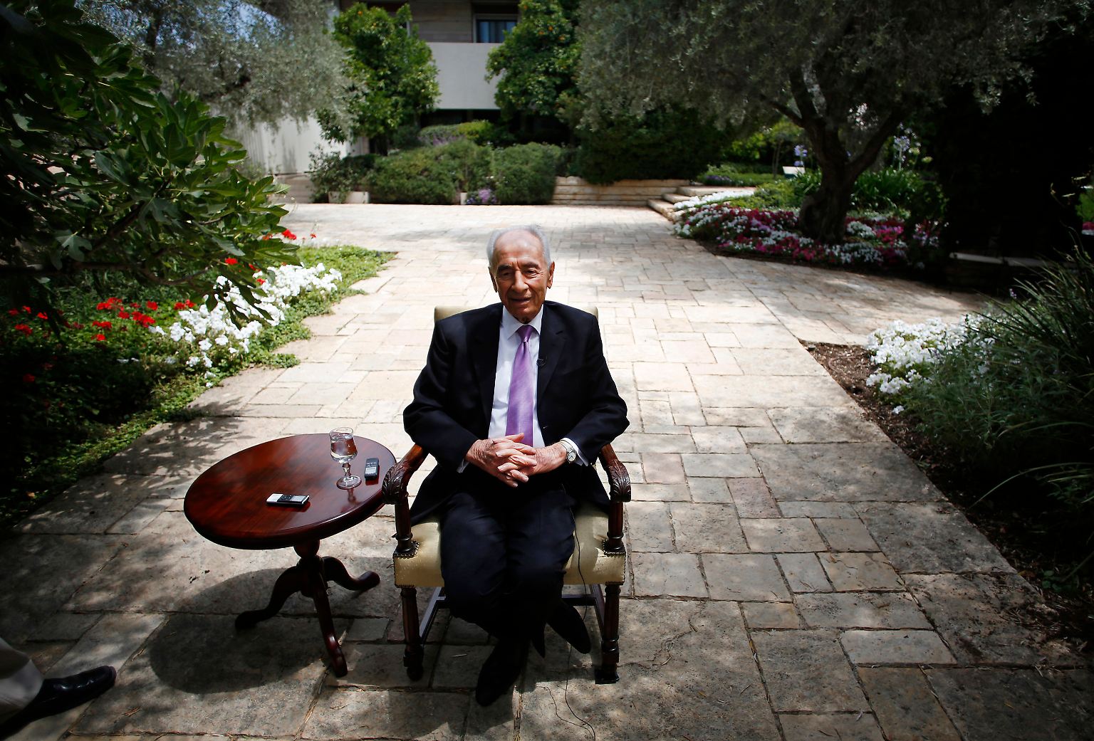 Israel trauert um seinen ehemaligen Präsidenten Schimon Peres. Der Friedensnobelpreisträger starb am Morgen des 28. September im Alter von 93 Jahren. Peres war zweimal Regierungschef, ...
