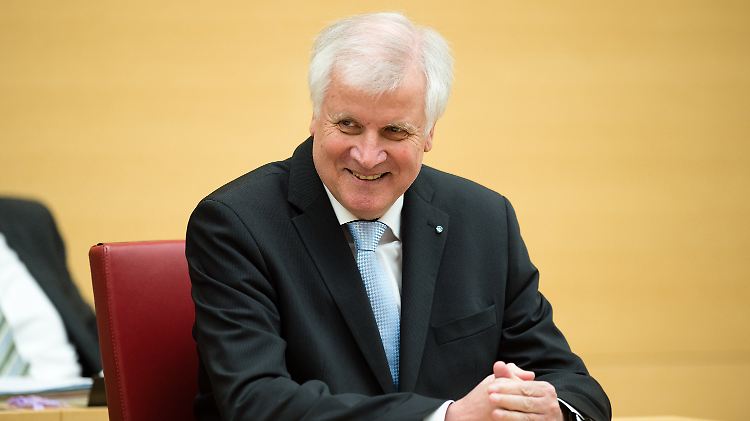 Er und die Menschen: Horst Seehofer  teilt ihre Sorgen.