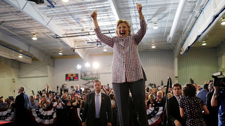 Allein im September spendeten Clintons Unterstützer die schwindelerregende Gesamtsumme von 154 Millionen Dollar.