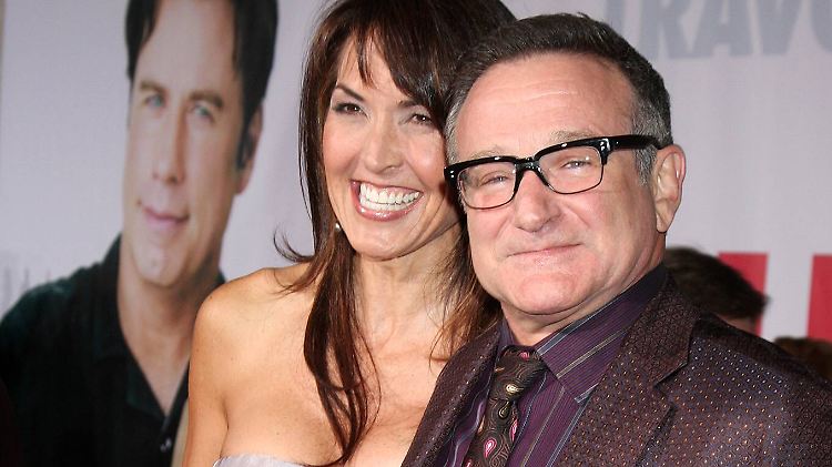 Robin Williams mit seiner Frau Susan Schneider bei der Premiere von "Old Dogs" 2009. 