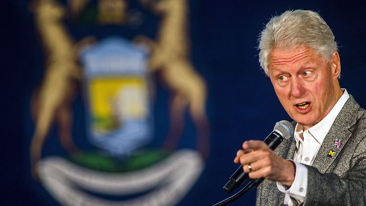 Bill Clintons Äußerungen sind nicht hilfreich für den Wahlkampf seiner Frau.