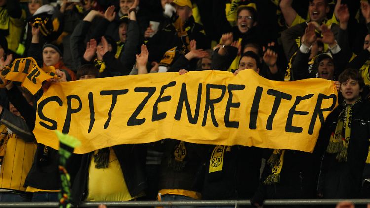 Der BVB grüßt die Bundesliga weiterhin von ganz oben.