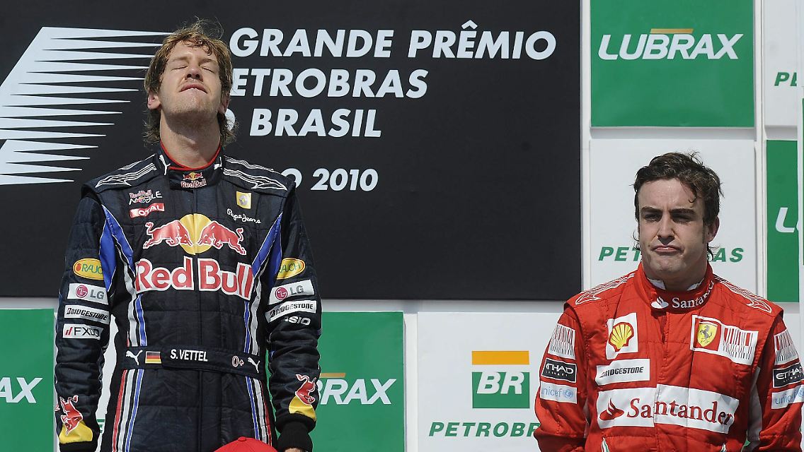 Sebastian Vettel feierte in Interlagos einen Start-Ziel-Sieg - von Platz zwei. WM-Spitzenreiter Fernando Alonso wurde Dritter.