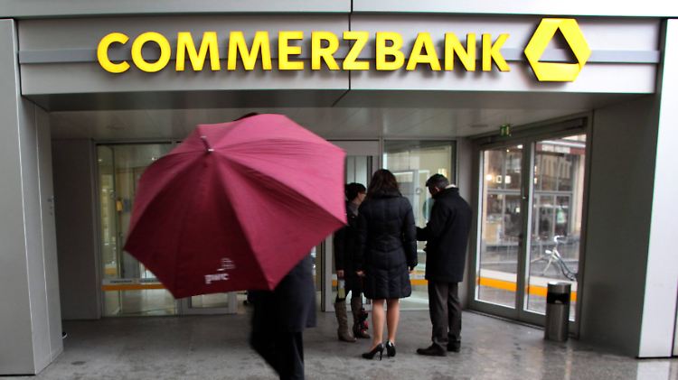 Gegenwind: Die Commerzbank rechnet selbst nicht damit, dass sie die aktuellen Probleme schnell überwinden kann.