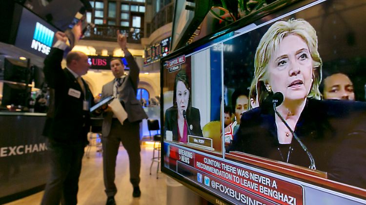 Die Echtheit der Auszüge bestreitet Clinton nicht.