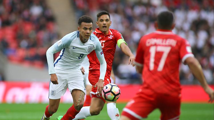 Souveränes Spiel: Torschütze Dele Alli greift gegen Malta an.