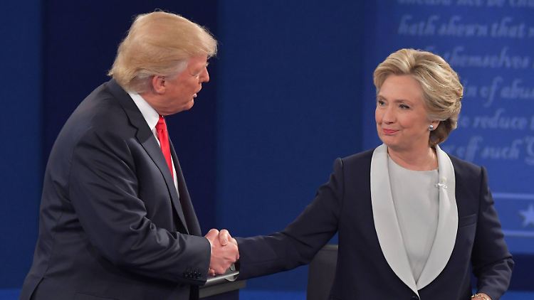Vor der Debatte gab es keinen Handschlag zwischen Trump und Clinton - danach schon.