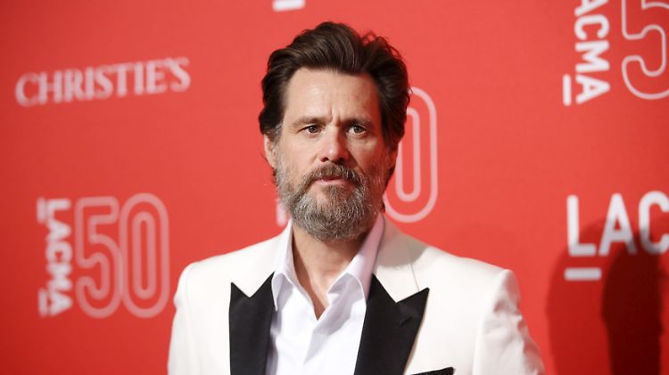 Jim Carrey verteidigt seine "Ehre gegen das Böse".