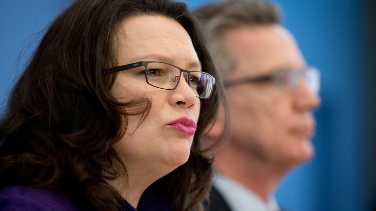 Waren sich lange uneins: Bundessozialministerin Andrea Nahles und Innenminister Thomas de Maizière.