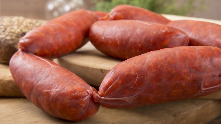 Den Spaniern ist es keinesfalls Wurst, was in die Paella kommt, auch keine Chorizo. 