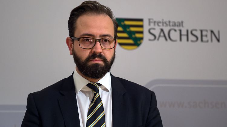 "Das hätte nicht passieren dürfen", sagt Justizminister Sebastian Gemkow. "Es ist aber leider geschehen, obwohl wir nach jetzigem Stand alles getan haben, um das zu verhindern."