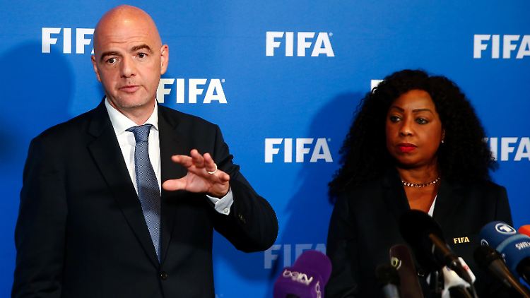 Masse statt Klasse - dieses Motto gilt für Fifa-Boss Gianni Infantino mit Blick auf die WM.