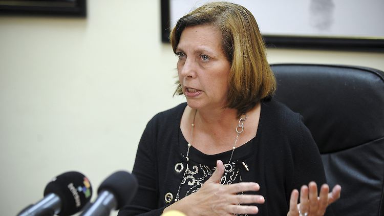 Die Regierungsbeauftragte Josefina Vidal zeigt sich über die Ankündigung der Lockerungen erfreut.