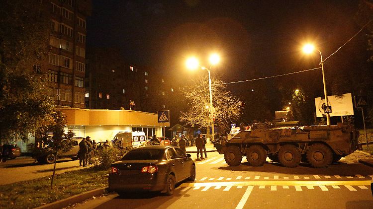 Die Bombe, die Pawlow tötete, explodierte im Fahrstuhl eines Apartmenthauses.