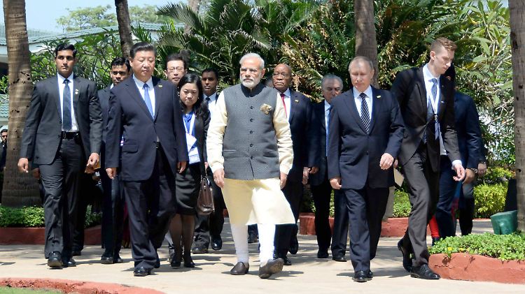 Die Staatschefs und Präsidenten der Brics-Staaten berieten zuletzt in Goa die Lage.