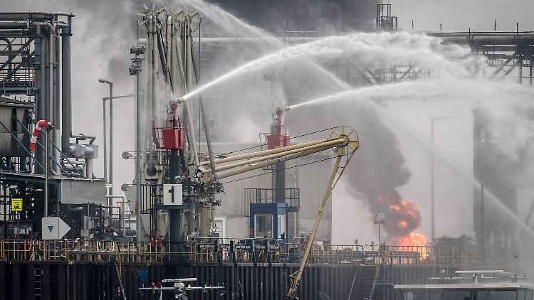 Drei Menschen kamen bei der Explosion im BASF-Werk ums Leben. 